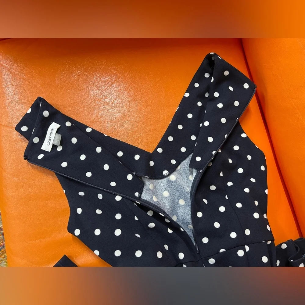 NWT Calvin Klein dark navy polka dot belted wide leg jumpsuit. - Picture 7 of 10